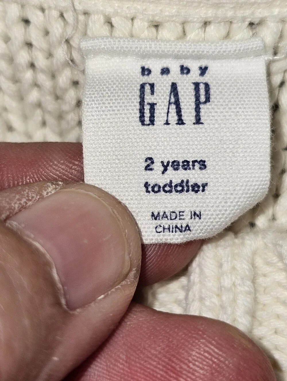 GAP 2T Classic Cable Knit Wome Sweater - White